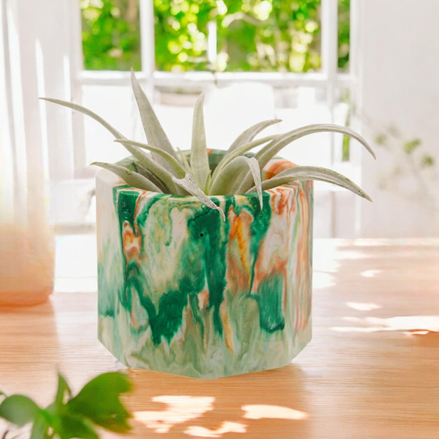 Peachtree marbled hydrostone airplant pots