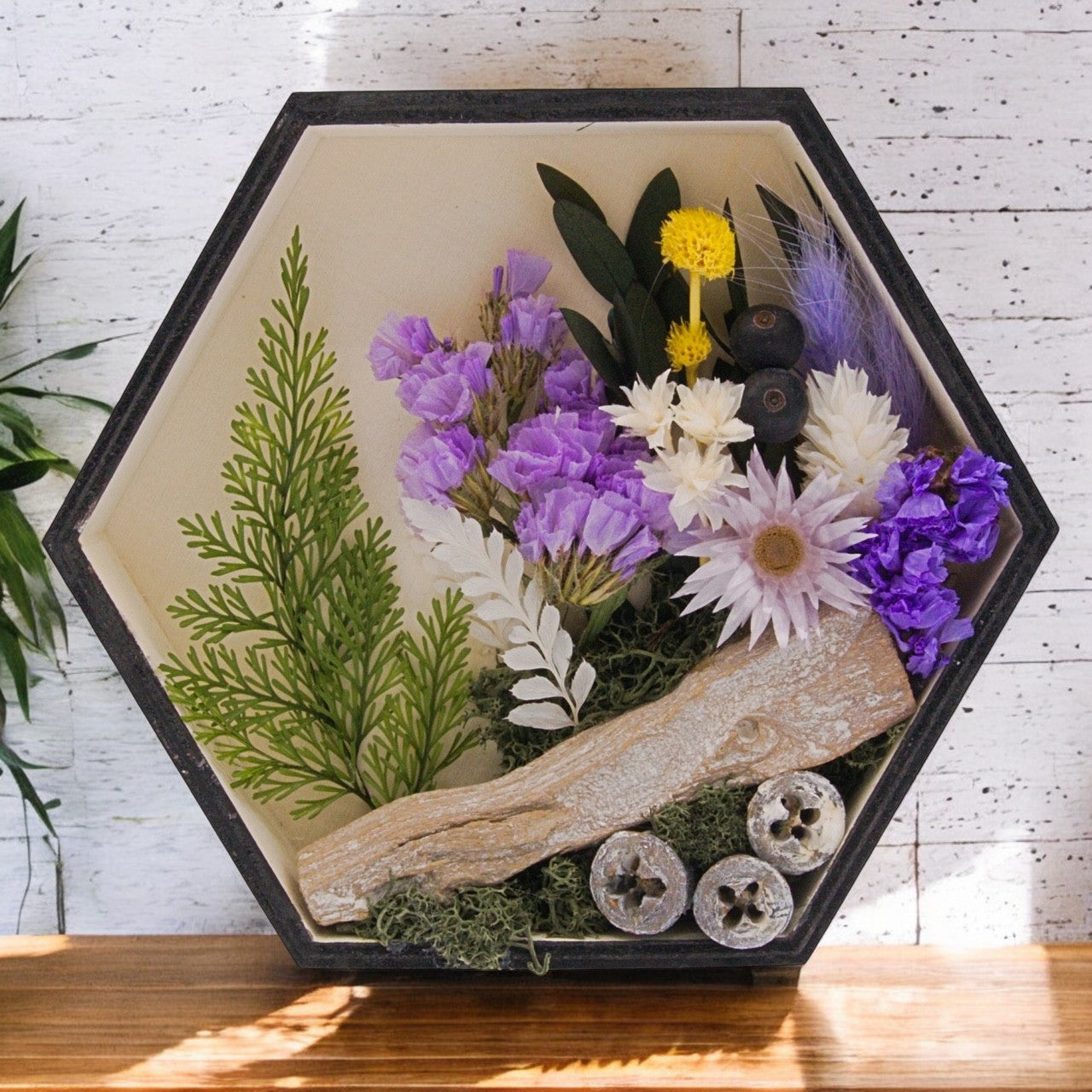 Paysage floral et faune - Hexagone Violet