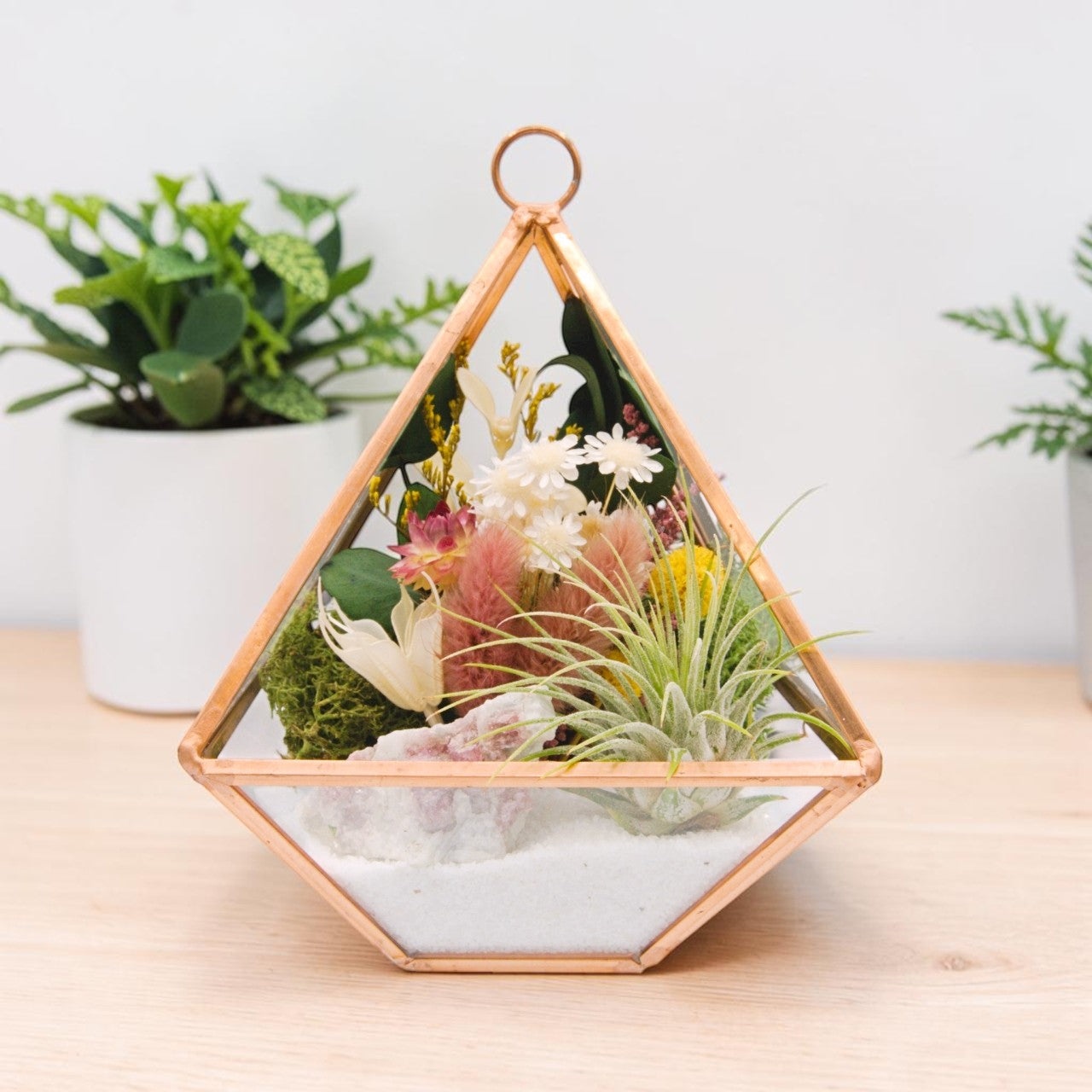 Rosegold Victorian Airplant Terrarium - Pink Tourmaline